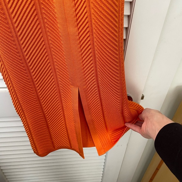 Herve Leger Ottoman Dress - Picture 7 of 8